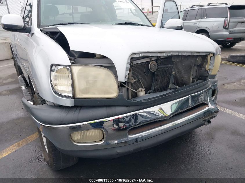 2000 Toyota Tundra Sr5 V8 VIN: 5TBRT3414YS125555 Lot: 40613535