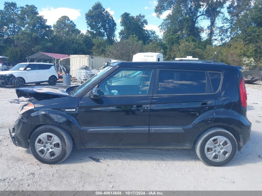 2013 Kia Soul Base VIN: KNDJT2A52D7495929 Lot: 40613658