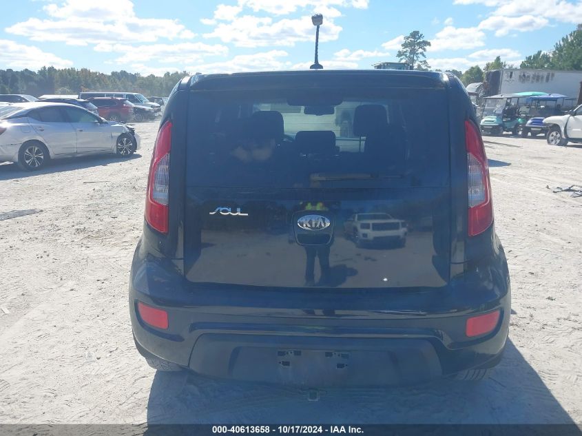 2013 Kia Soul Base VIN: KNDJT2A52D7495929 Lot: 40613658