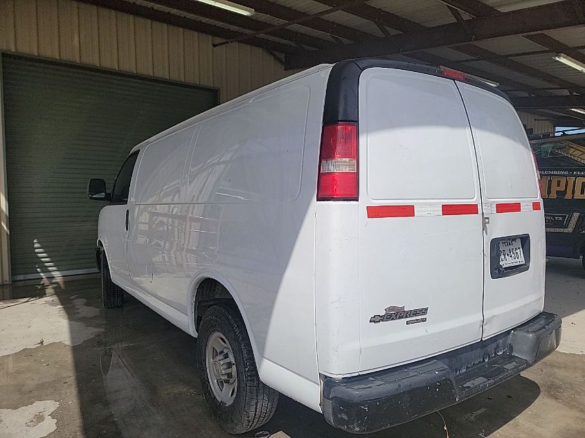 2016 Chevrolet Express 2500 Work Van VIN: 1GCWGAFF7G1121460 Lot: 40613863