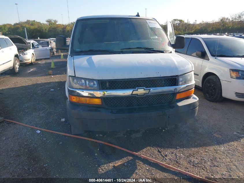 2018 Chevrolet Express 2500 Work Van VIN: 1GCWGBFP8J1336108 Lot: 40614481