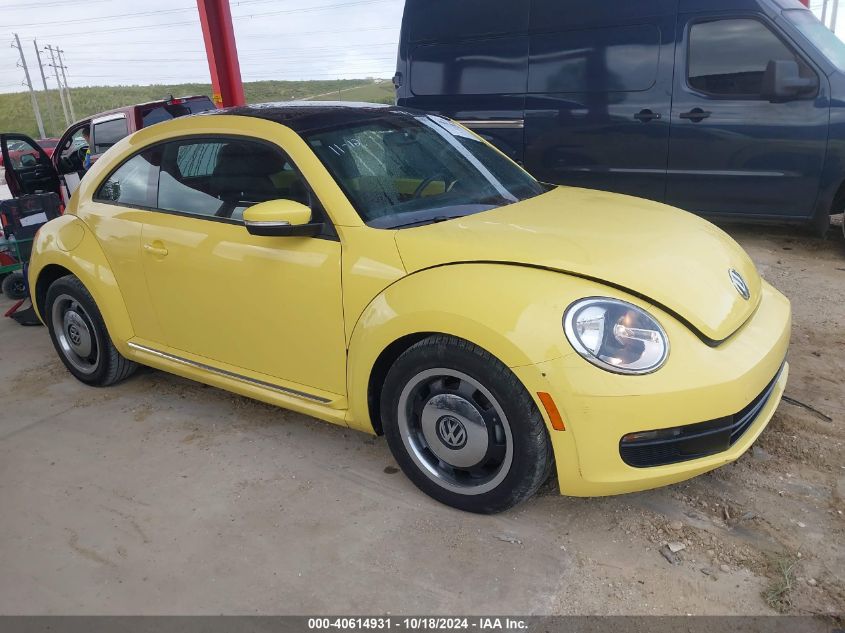 2012 Volkswagen Beetle 2.5L VIN: 3VWJX7AT3CM630983 Lot: 40614931