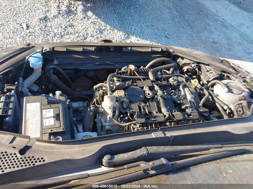 2015 VOLKSWAGEN GOLF GTI 2.0T S 4-DOOR - 3VW4T7AU7FM006173