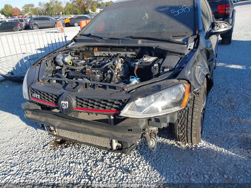 2015 VOLKSWAGEN GOLF GTI 2.0T S 4-DOOR - 3VW4T7AU7FM006173