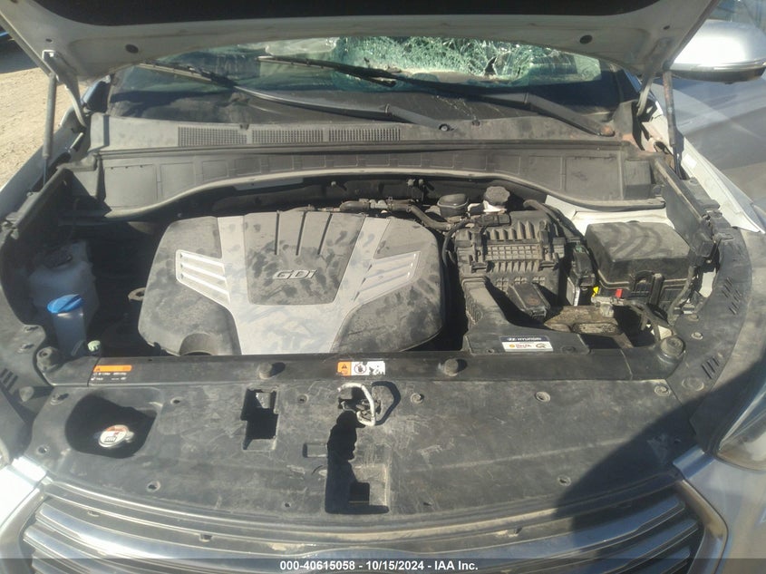 2018 Hyundai Santa Fe Se Ultimate VIN: KM8SRDHF1JU273999 Lot: 40615058