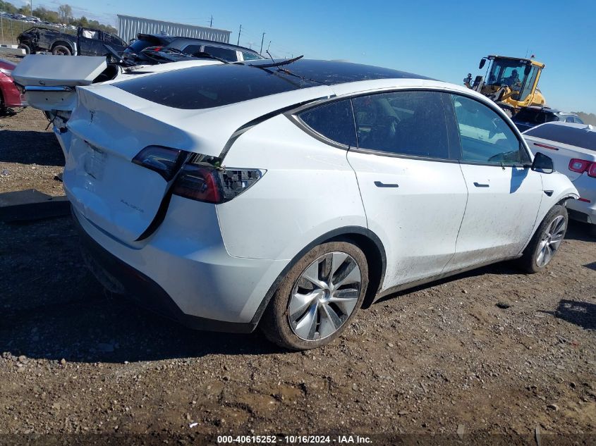 VIN 7SAYGDEE4PF618866 2023 Tesla Model Y, Awd/Long... no.4