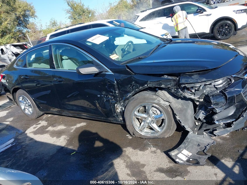 VIN 1G1ZB5ST8JF111179 2018 CHEVROLET MALIBU 1LS