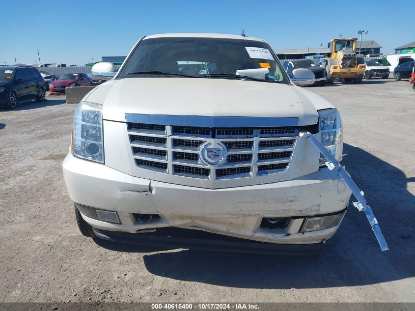 2008 Cadillac Escalade Standard VIN: 1GYEC63868R196691 Lot: 40615400