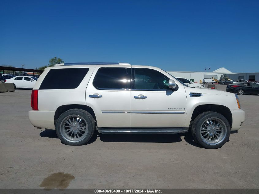 2008 Cadillac Escalade Standard VIN: 1GYEC63868R196691 Lot: 40615400