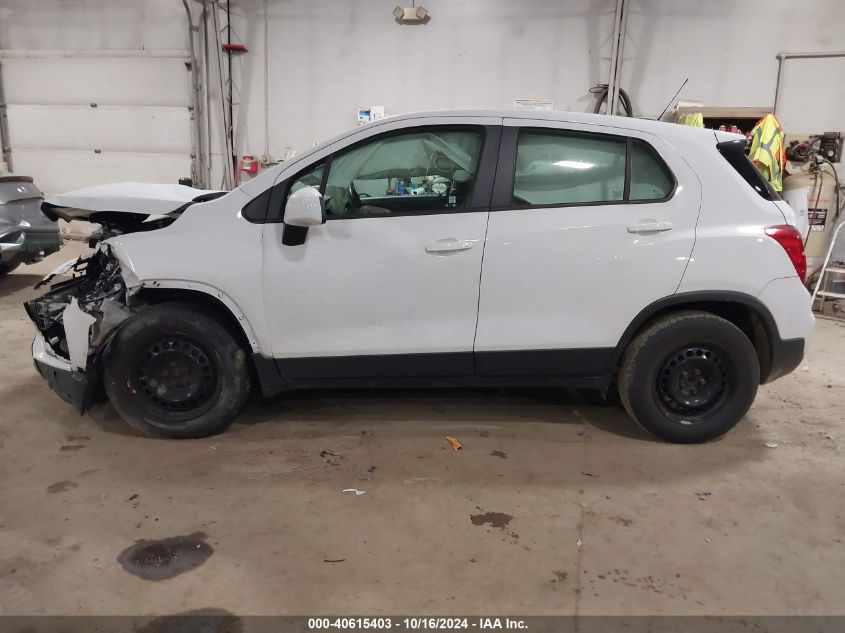 VIN KL7CJKSB2JB702814 2018 Chevrolet Trax, LS no.14