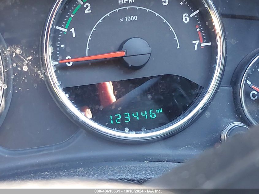 2015 JEEP WRANGLER UNLIMITED SAHARA - 1C4BJWEG5FL614399