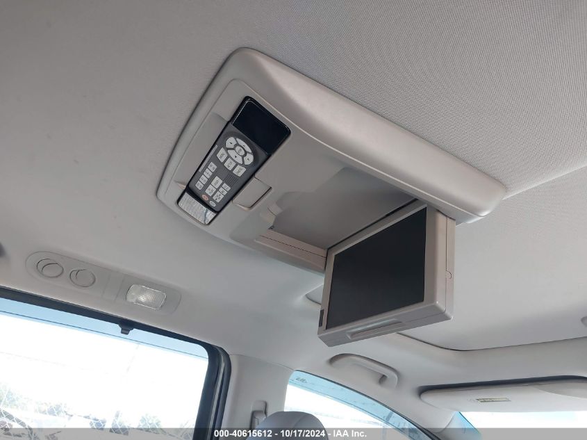 2011 Honda Odyssey Touring/Touring Elite VIN: 5FNRL5H98BB027353 Lot: 40615612