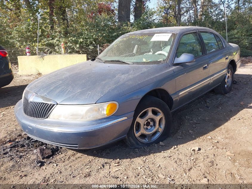 2000 Lincoln Continental VIN: 1LNHM97V9YY832880 Lot: 40615669