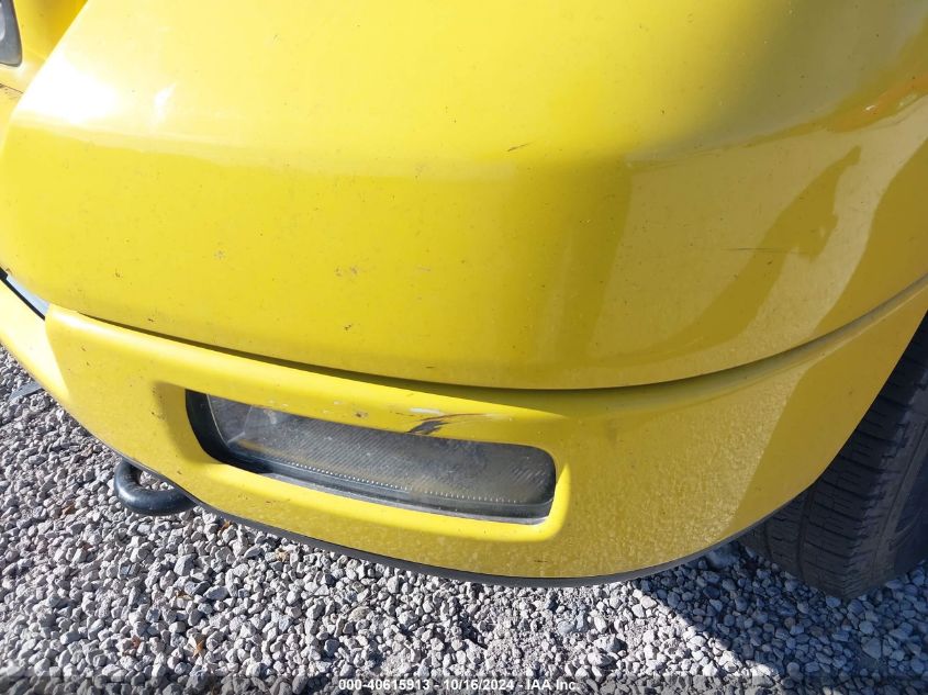 2004 Ford F-150 Stx/Xl/Xlt VIN: 1FTRX14W44KD37093 Lot: 40615913