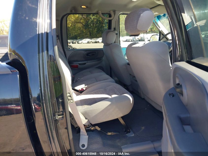 2002 Ford F-150 Lariat/Xlt VIN: 1FTRW08L82KC67513 Lot: 40615948