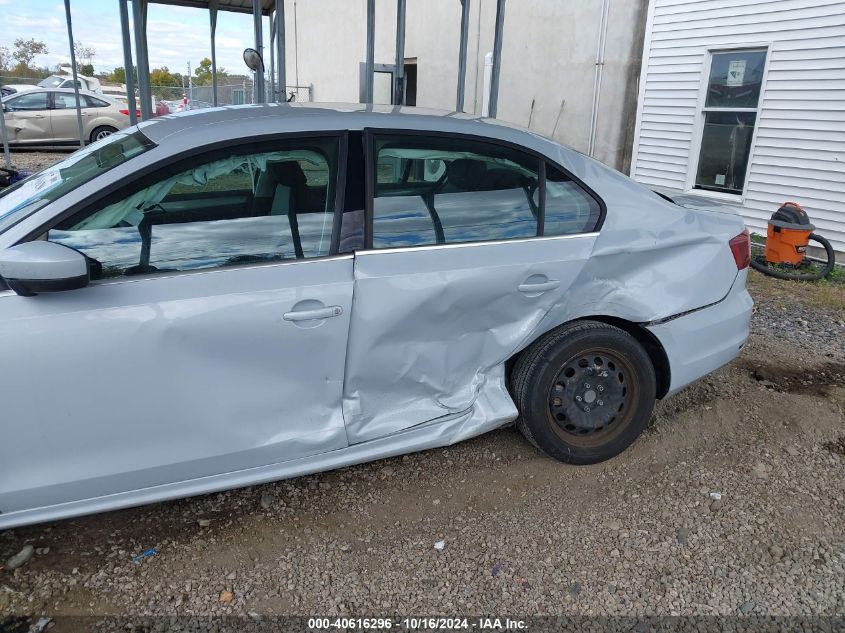 2017 Volkswagen Jetta 1.4T S VIN: 3VW2B7AJ6HM382303 Lot: 40616296