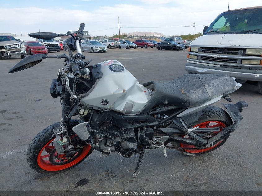 2019 Yamaha Mt09 VIN: JYARN53E4KA005725 Lot: 40616312