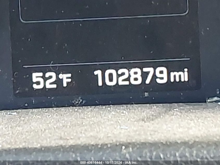 2017 HYUNDAI ELANTRA LIMITED - 5NPD84LF9HH027830