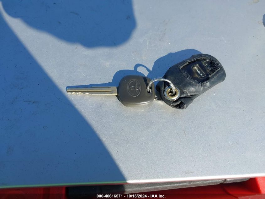 2001 Toyota Highlander V6 VIN: JTEGF21A110005981 Lot: 40616571