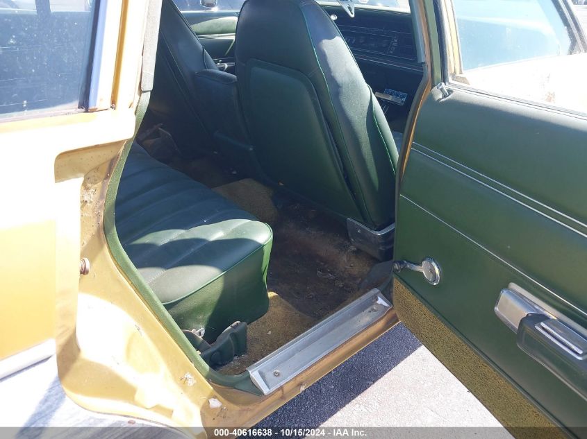 1972 Chrysler Town & Country VIN: CP45M2C246618 Lot: 40616638