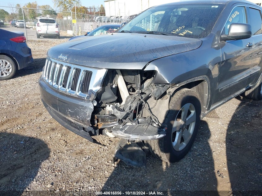 2011 Jeep Grand Cherokee Laredo VIN: 1J4RR4GG6BC674124 Lot: 40616856