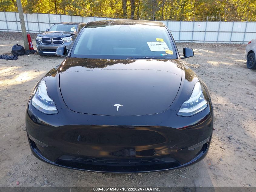 2022 Tesla Model Y Long Range Dual Motor All-Wheel Drive VIN: 7SAYGDEE0NF321512 Lot: 40616949