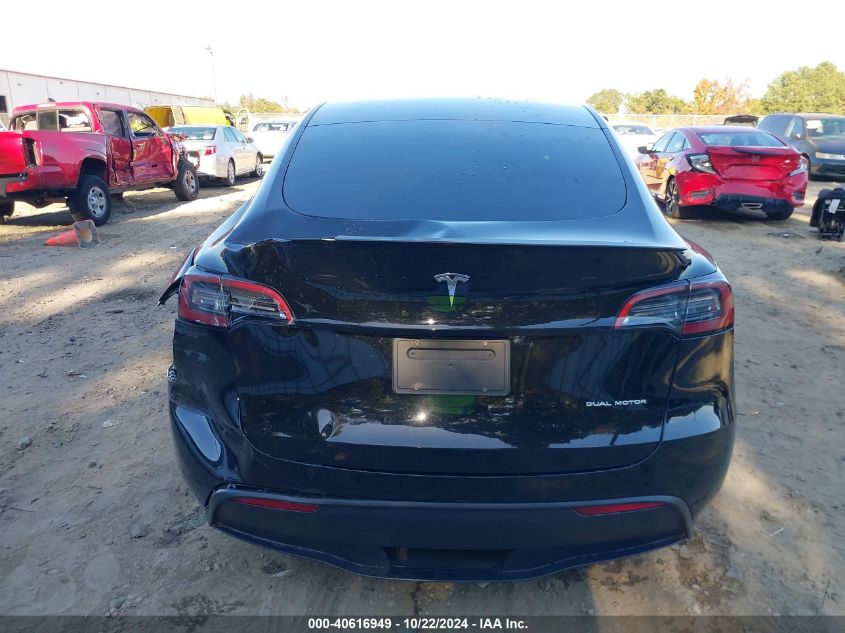 2022 Tesla Model Y Long Range Dual Motor All-Wheel Drive VIN: 7SAYGDEE0NF321512 Lot: 40616949