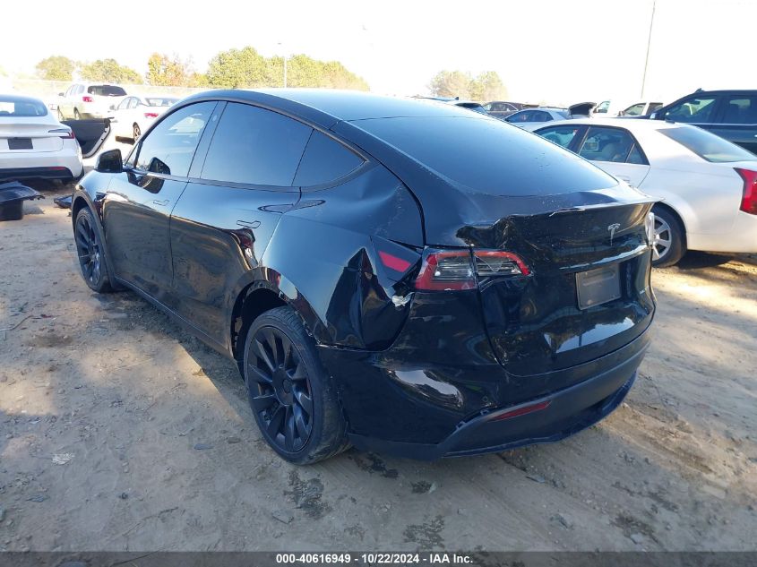 2022 Tesla Model Y Long Range Dual Motor All-Wheel Drive VIN: 7SAYGDEE0NF321512 Lot: 40616949