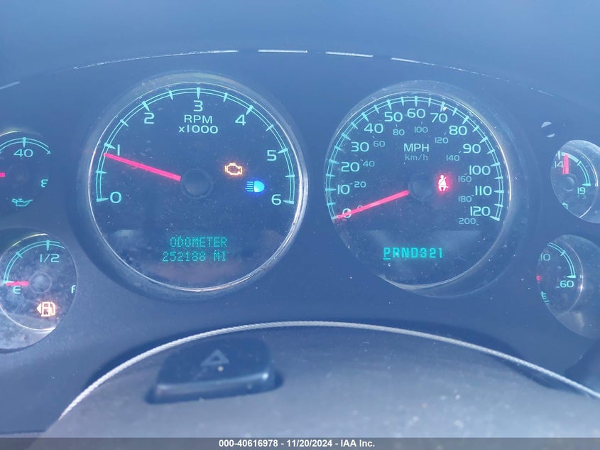 2007 GMC Yukon Sle VIN: 1GKFC13J27R135342 Lot: 40616978