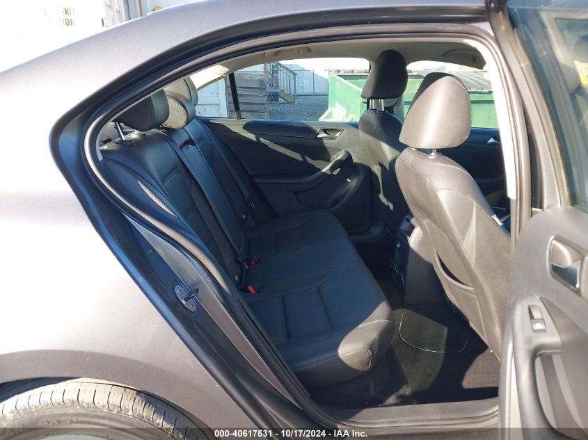 2011 Volkswagen Jetta 2.5L Se VIN: 3VWDZ7AJ1BM396895 Lot: 40617531