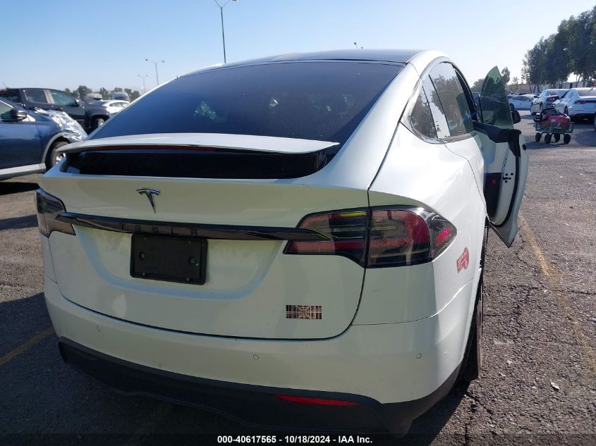 2023 Tesla Model X Plaid Tri Motor All-Wheel Drive VIN: 7SAXCBE64PF374415 Lot: 40617565