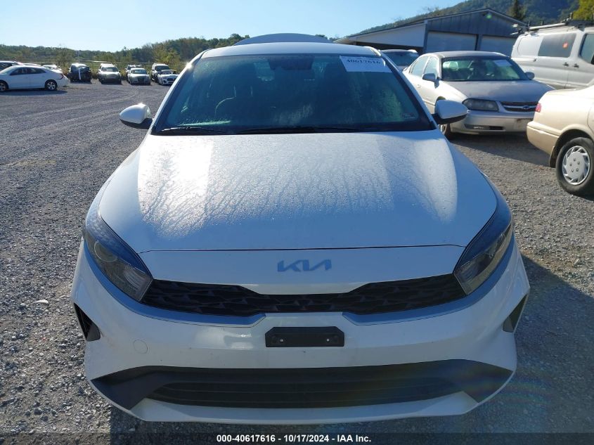 2023 Kia Forte Lxs VIN: 3KPF24AD4PE682654 Lot: 40617616