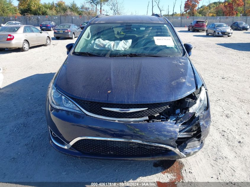 2017 Chrysler Pacifica Touring-L VIN: 2C4RC1BG1HR516254 Lot: 40617618