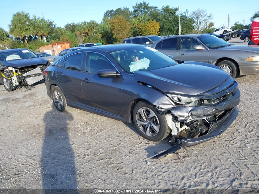 VIN 2HGFC2F62KH600589 2019 HONDA CIVIC LX