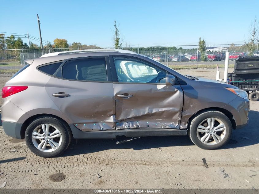 2011 Hyundai Tucson Gls VIN: KM8JUCAC8BU211523 Lot: 40617815