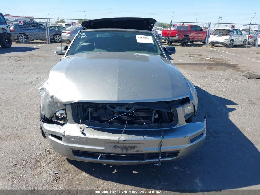 2008 Ford Mustang V6 Deluxe/V6 Premium VIN: 1ZVHT84N885125130 Lot: 40618237