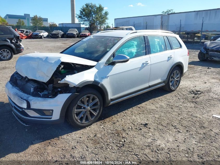 2017 Volkswagen Golf Alltrack Tsi S/Tsi Se/Tsi Sel VIN: 3VWH17AU4HM517415 Lot: 40618654