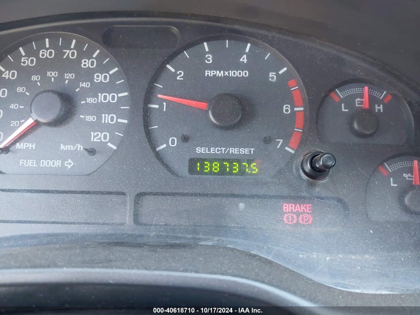 2004 Ford Mustang Standard VIN: 1FAFP40644F202933 Lot: 40618710