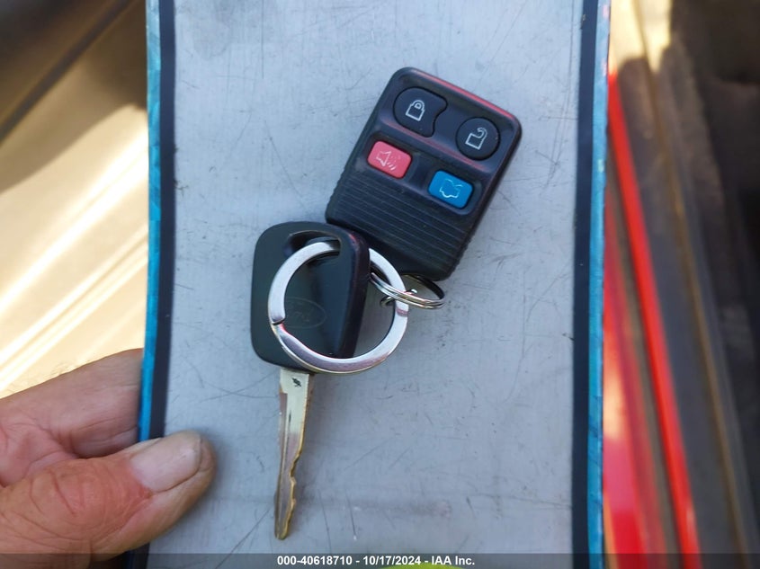 2004 Ford Mustang Standard VIN: 1FAFP40644F202933 Lot: 40618710