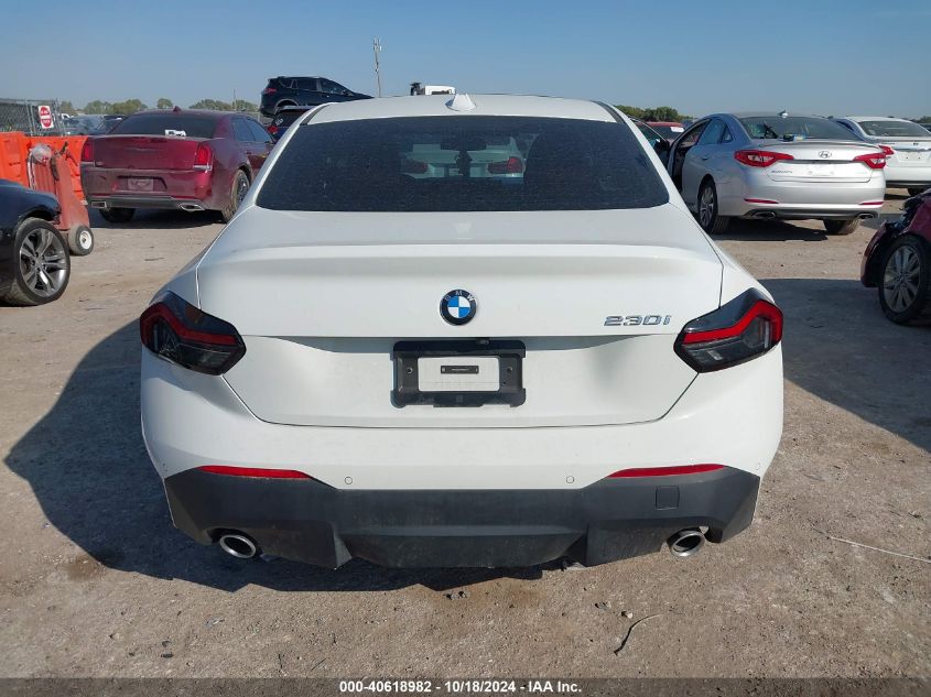 2024 BMW 230 I VIN: 3MW23CM08R8E28510 Lot: 40618982