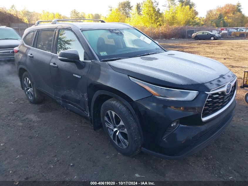 2021 TOYOTA HIGHLANDER HYBRID XLE - 5TDGBRCH2MS045975