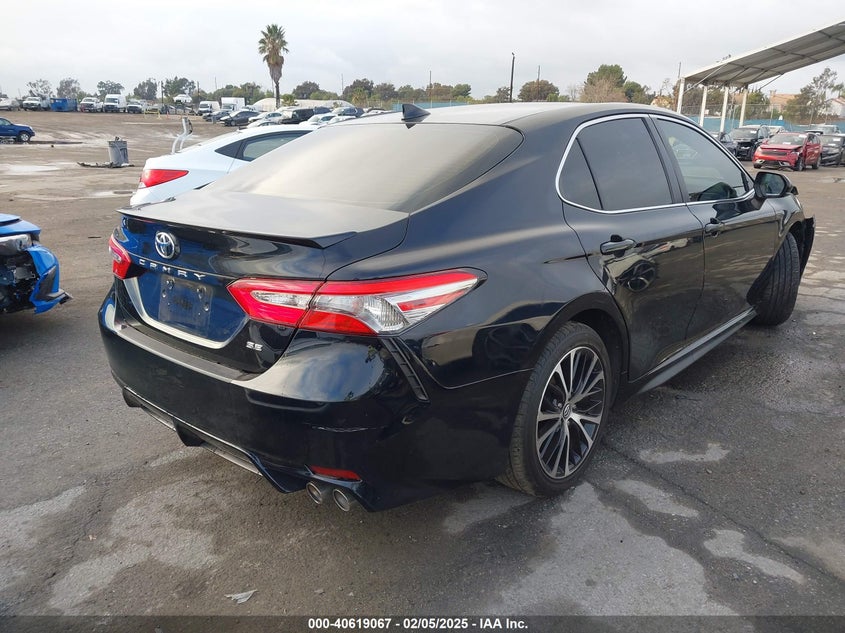 2019 TOYOTA CAMRY VIN: 4T1B11HK8KU702012