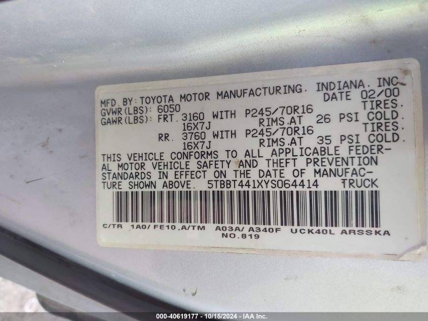 2000 Toyota Tundra Sr5 V8 VIN: 5TBBT441XYS064414 Lot: 40619177