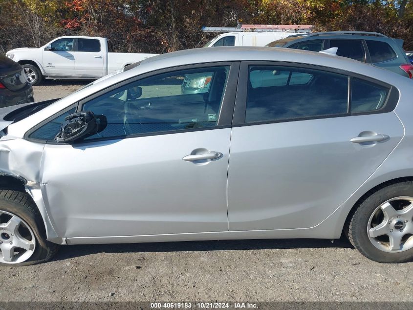 2018 Kia Forte Lx VIN: 3KPFK4A78JE280704 Lot: 40619183