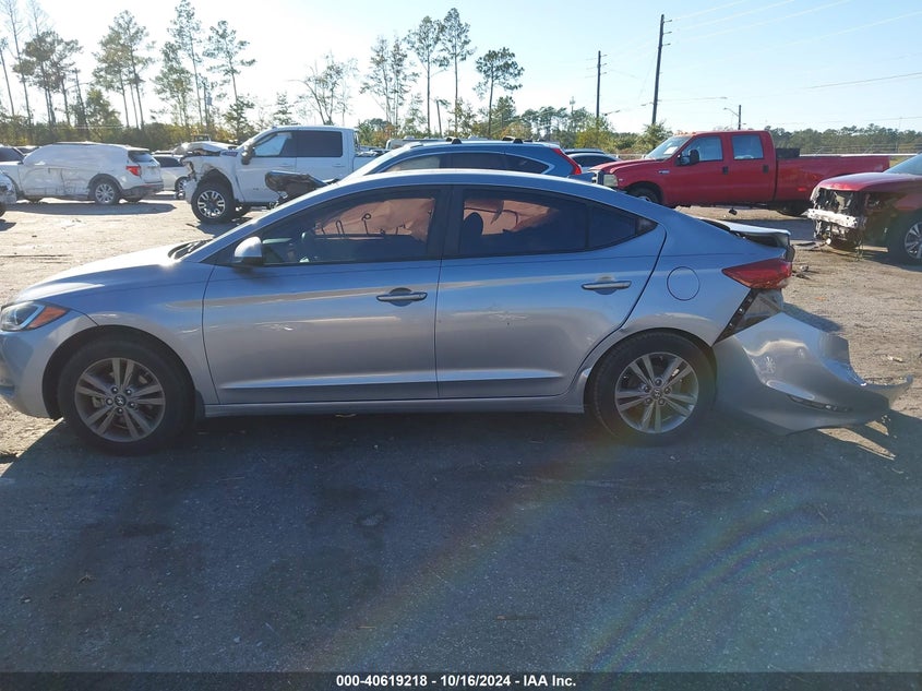 2017 HYUNDAI ELANTRA SE - 5NPD84LF3HH128779
