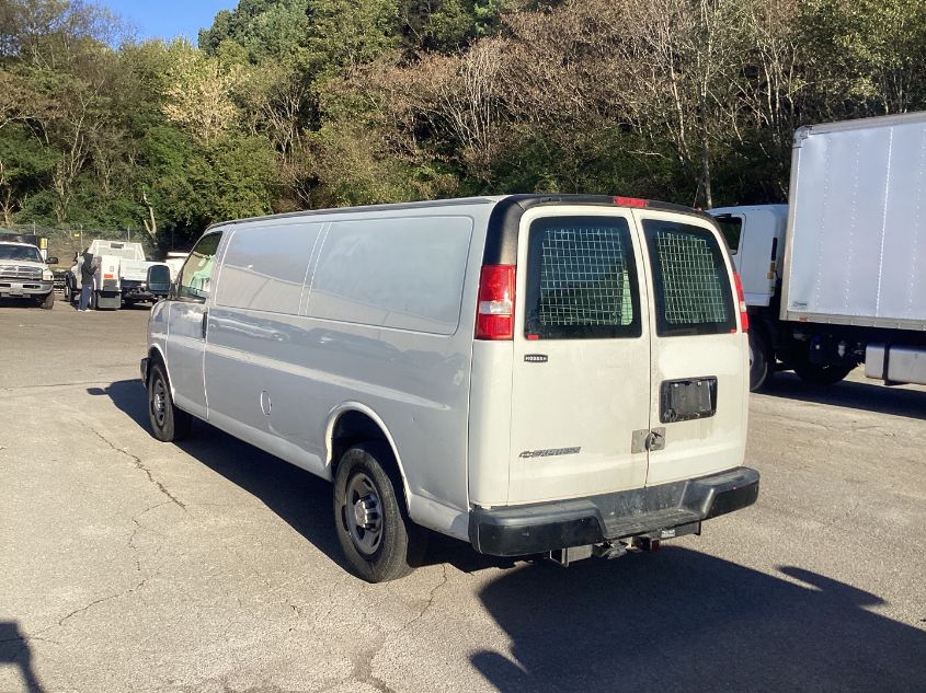 2018 Chevrolet Express G3500 VIN: 1GCZGHFG0J1336717 Lot: 40619752