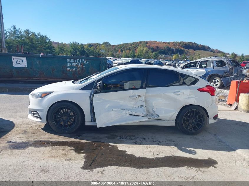 2018 Ford Focus St VIN: 1FADP3L9XJL230286 Lot: 40619804