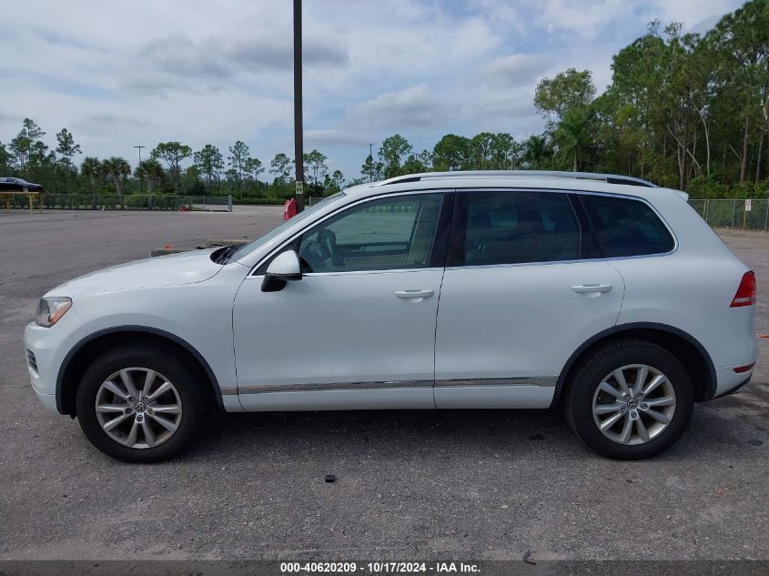 2014 Volkswagen Touareg Tdi Sport VIN: WVGEP9BP3ED005902 Lot: 40620209