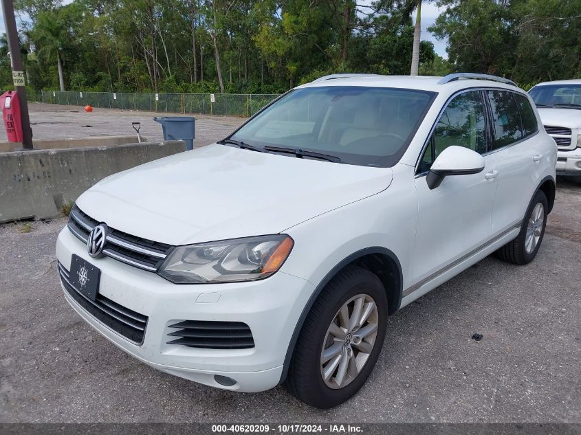 2014 Volkswagen Touareg Tdi Sport VIN: WVGEP9BP3ED005902 Lot: 40620209