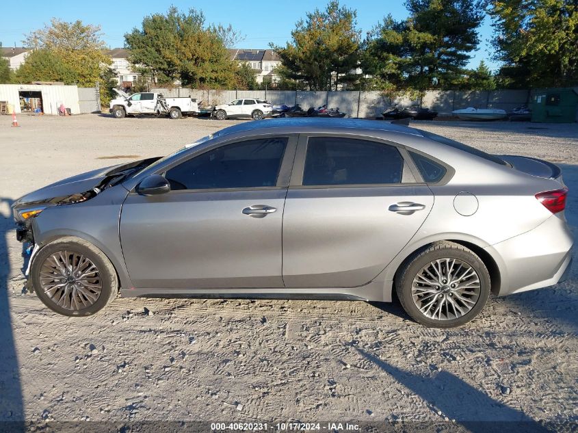 2022 Kia Forte Gt-Line VIN: 3KPF54AD4NE435073 Lot: 40620231